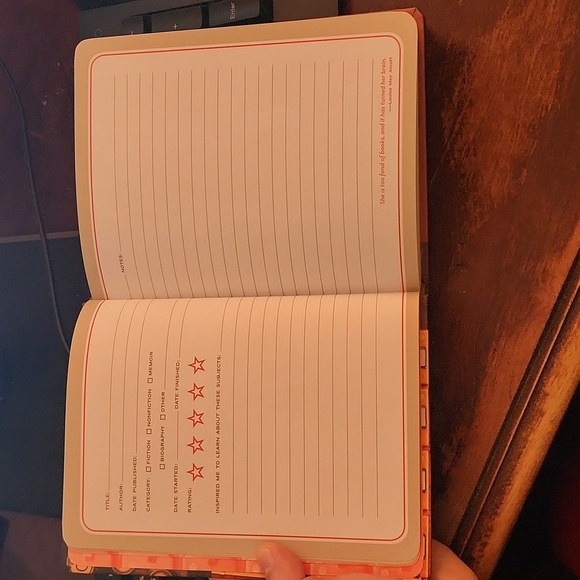 Potter Style Reading Journal for Book Lovers - Picture 7 of 12